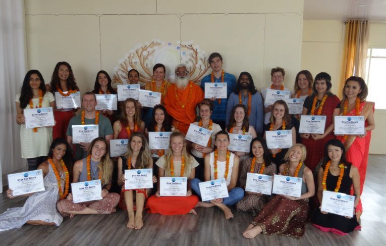 Yogalehrer Ausbildung in Indien