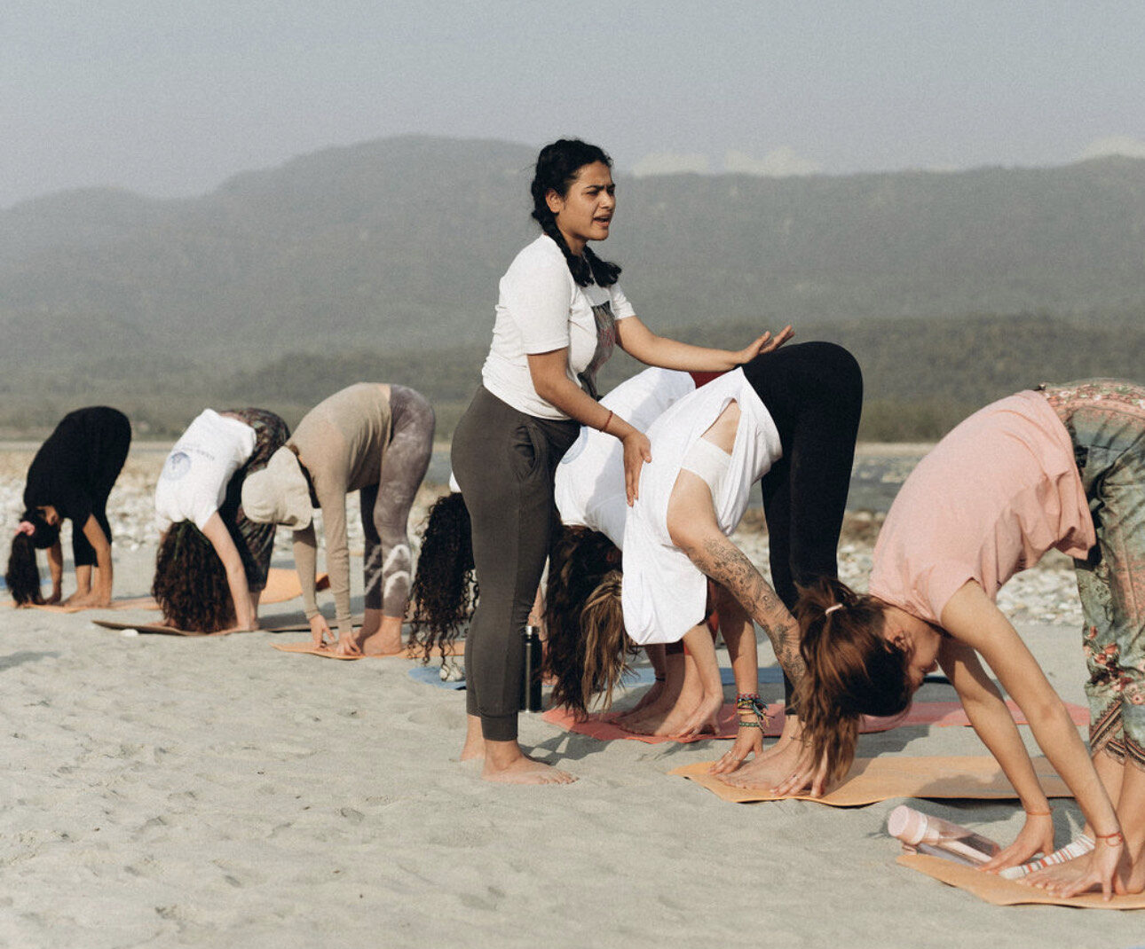 Padahastasana